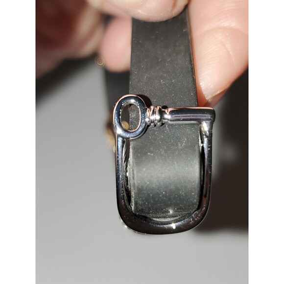 A Keep Collective Time Key Bracelet Silicone Band With Charms Sapphire - Picture 5 of 11